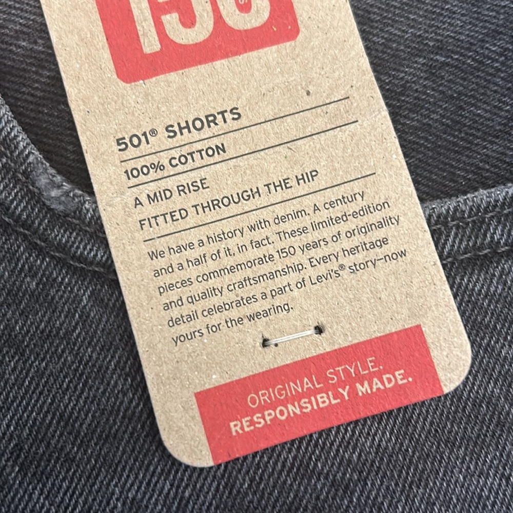 Levi’s | Short - Picture 5 of 8